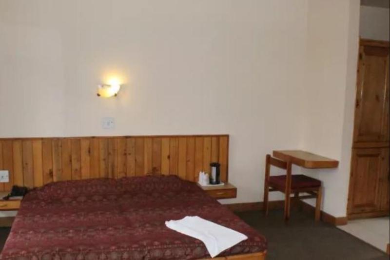 Hotel Manali Continental Dış mekan fotoğraf